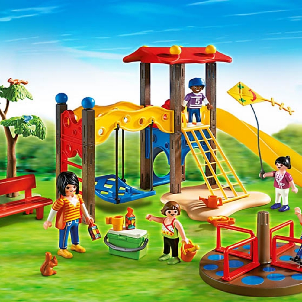 BNIB Playmobil 5612 City Life Playground